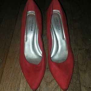 Red suede pointy pumps comfort plus